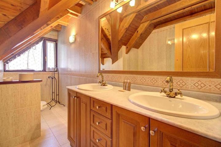 Arroquets Villa Vielha Ngoại thất bức ảnh